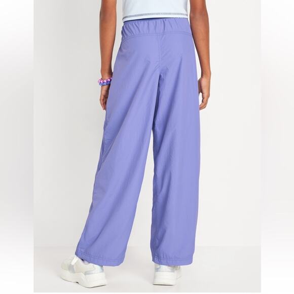 Old Navy Daydream High-Waisted Crinkle Wide-Leg Pants - Picture 3 of 9